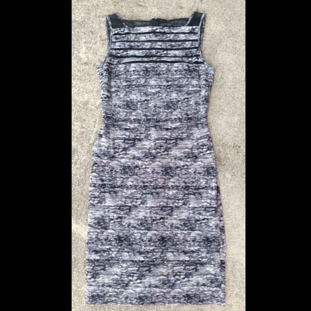 New Adrianna Papell Illusion sheath dress. Sz 4